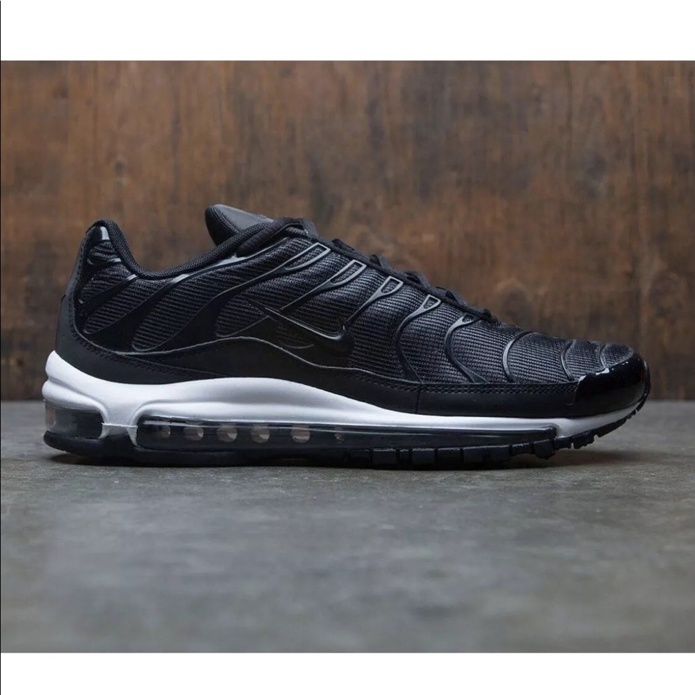 New Nike Air Max 97 / Plus Black